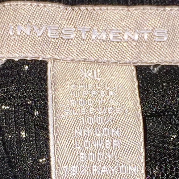 Investments Sweater Size Large With Pokey Dots - Picture 6 of 8